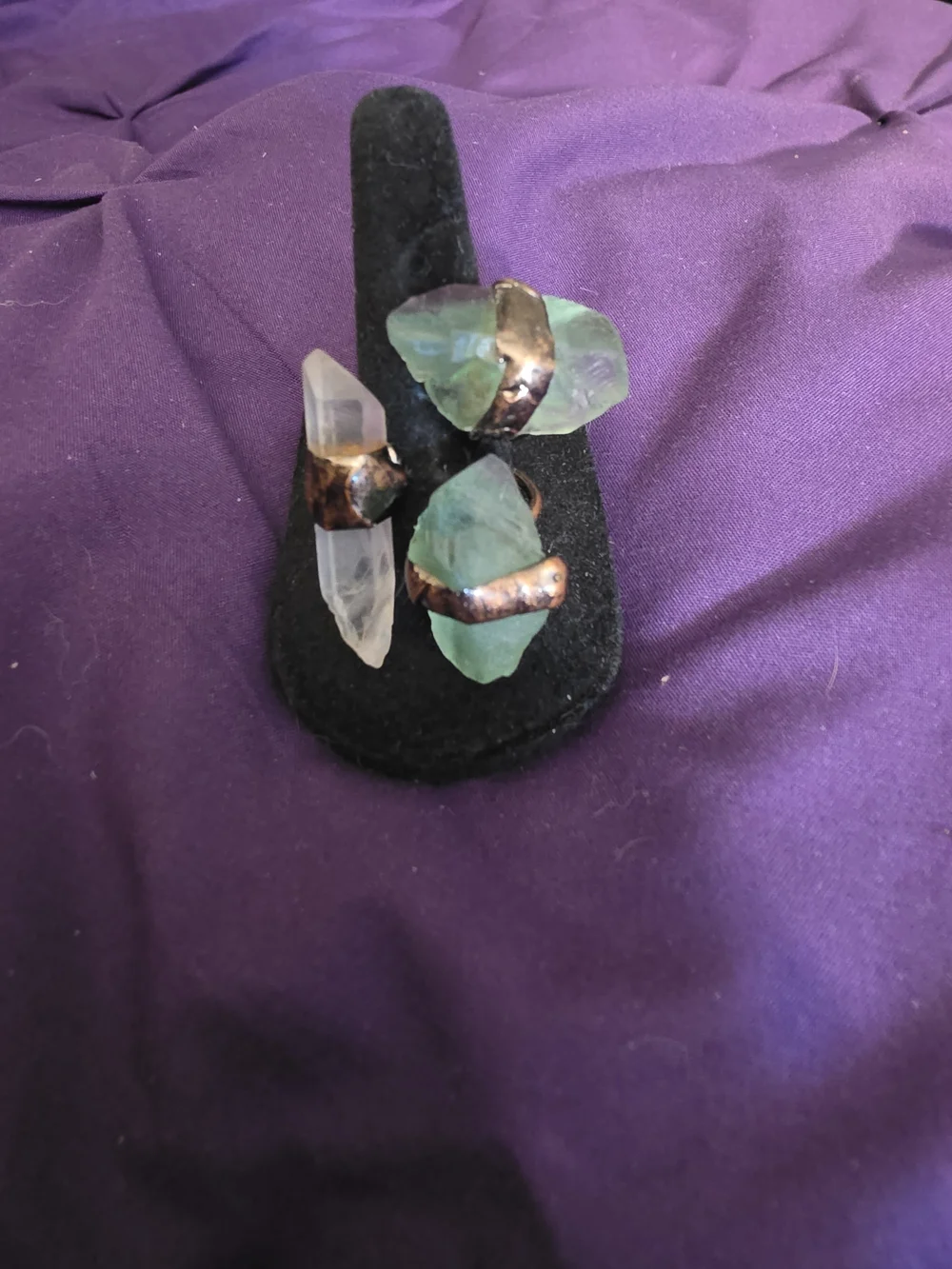 Ajustable Handcrafted Copper Crystal Ring Trio - Green & Clear Stones